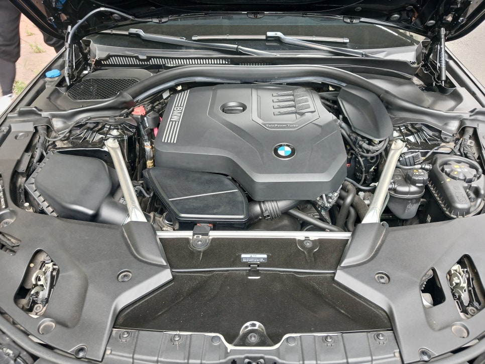 BMW 530i 배터리 교체, 부산 사하구 신평 출장