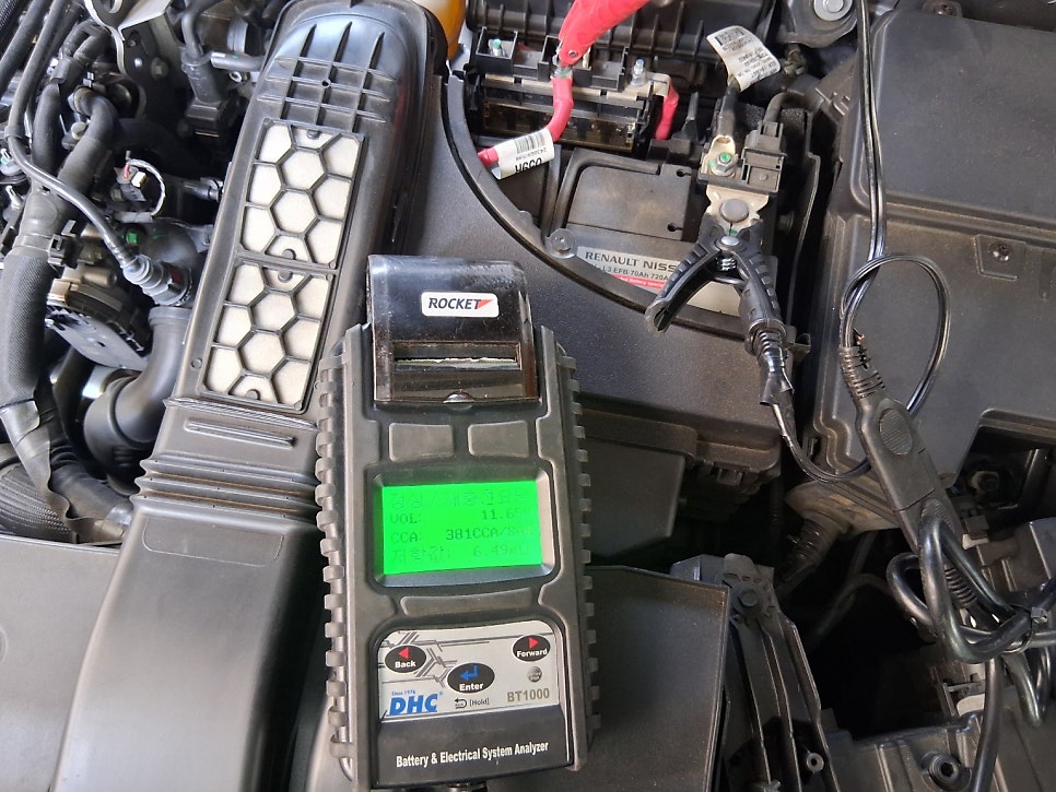 북구 구포동 르노삼성 SM6 2021년식 가솔린 배터리 교체 작업 사진